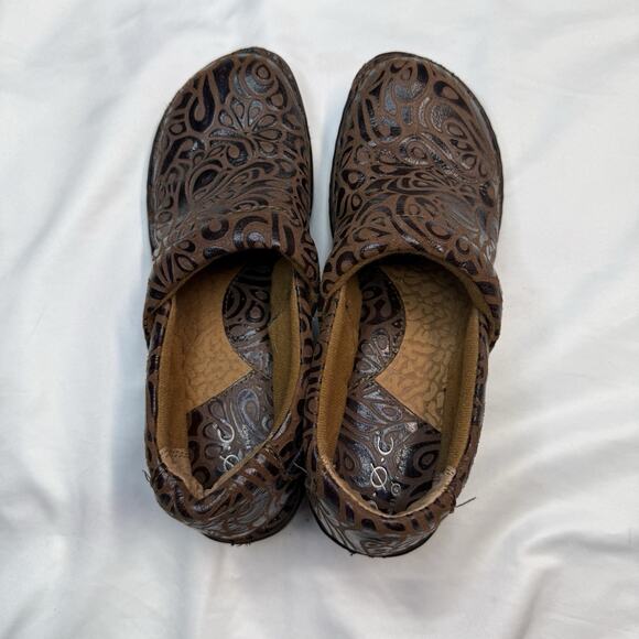 BORN B.O.C. PEGGY Coffee Brown Tooled Leather Nursing Work Clogs BC6630 US 8.5 - Picture 8 of 12